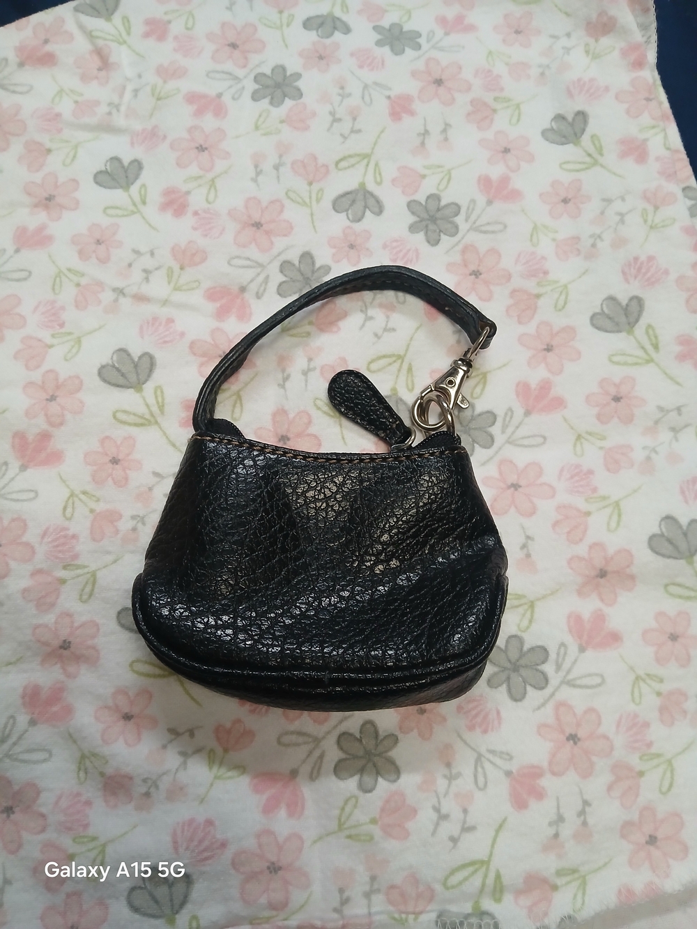 Mini Purse - Picture 3 of 5